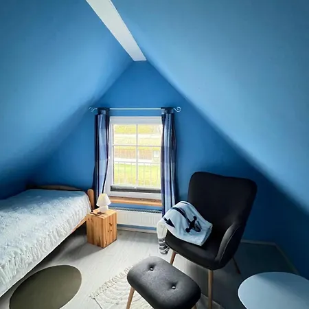 Gemuetliches Mit Eigener Terrasse By Interhome Dom wakacyjny Wieck
