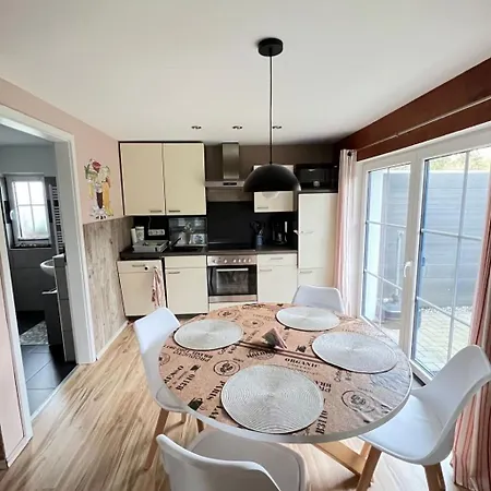 Dom wakacyjny Gemuetliches Mit Eigener Terrasse By Interhome *